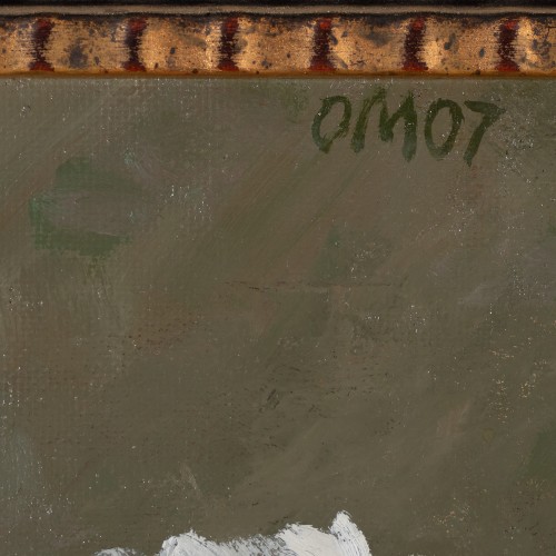 Valged pojengid sinises vaasis