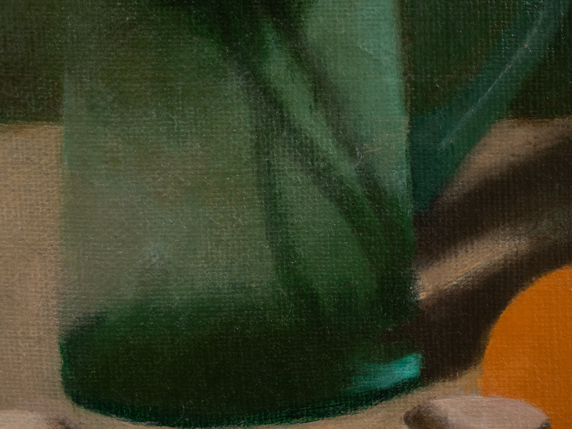 Valged pojengid kahe muna ja kahe greibiga