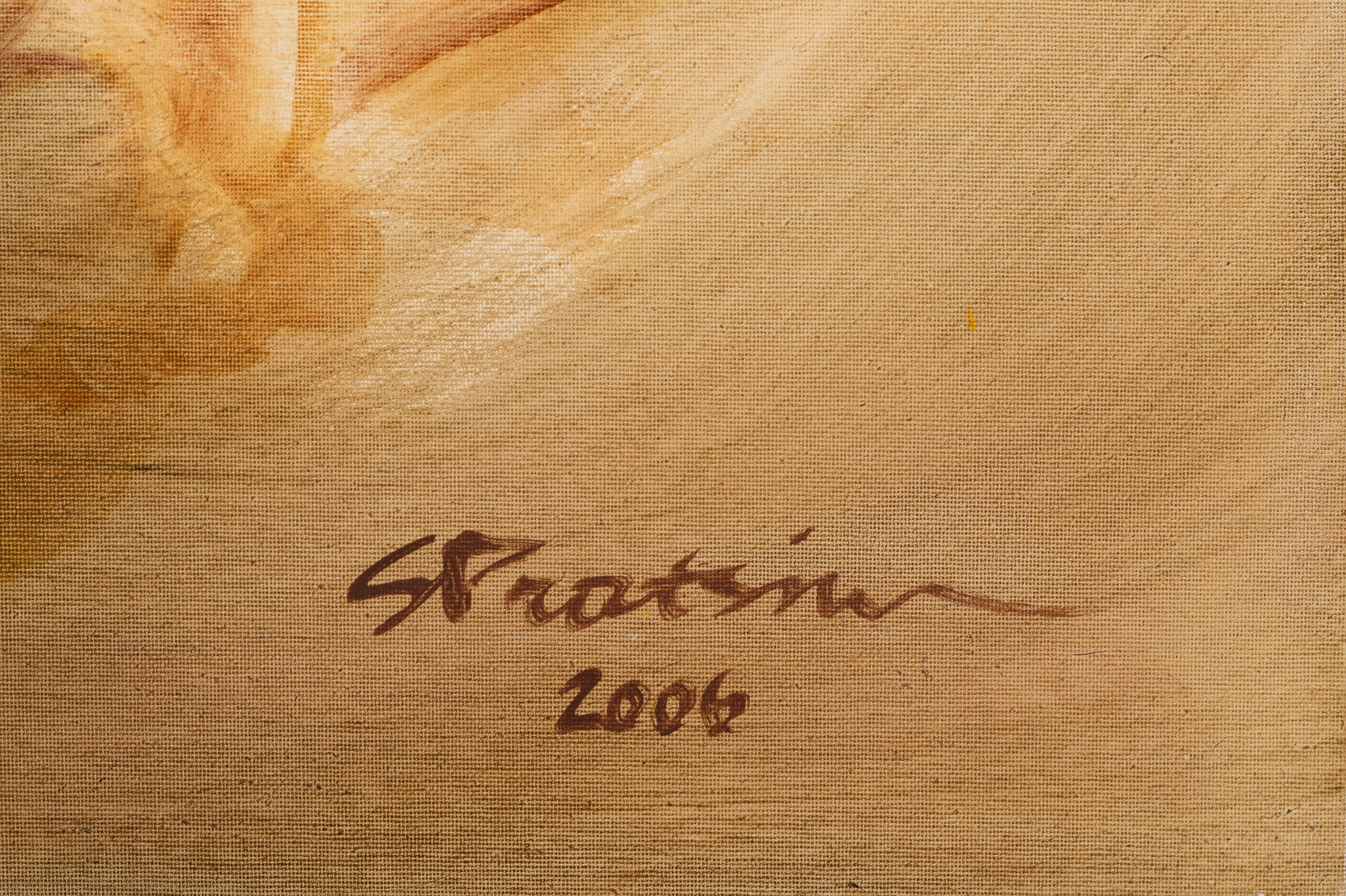 Akt kuldses valguses