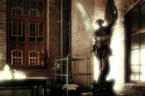 Imelik Lind / Strange Bird